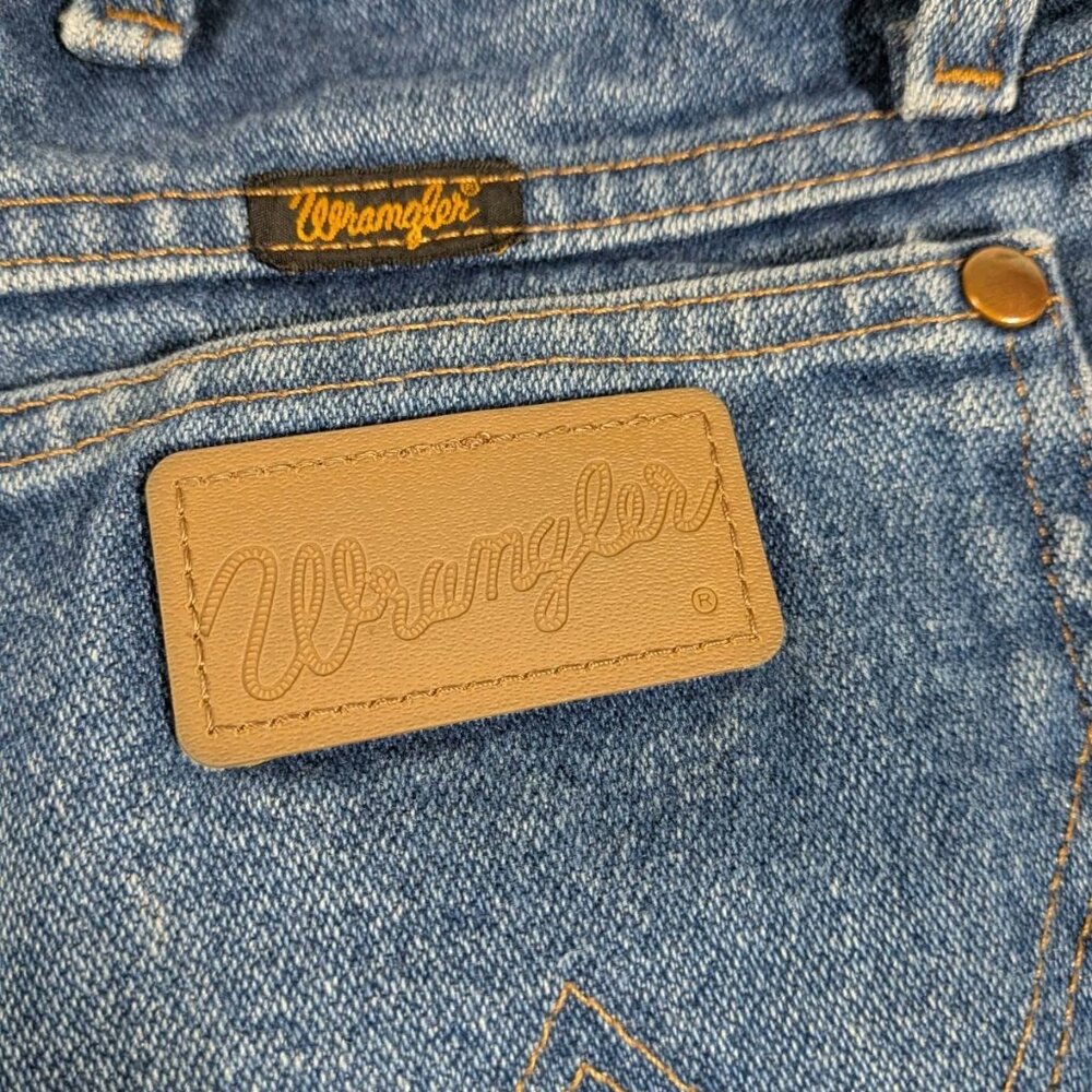 Wrangler Mens 34 x 38 Blue Denim Classic Fit Jeans Made In The USA - Picture 6 of 6